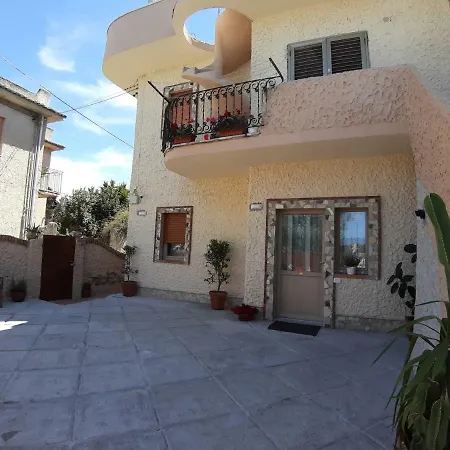 Guest Nesea 4* Pellaro