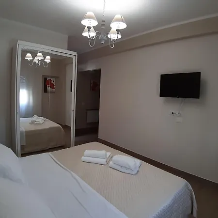 Πανσιόν Guest Nesea 4*