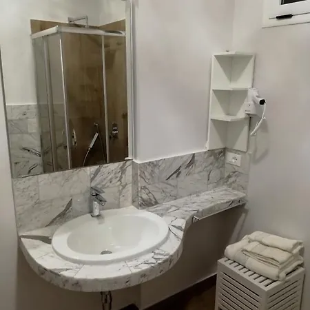 Guest Nesea Pensión 4*