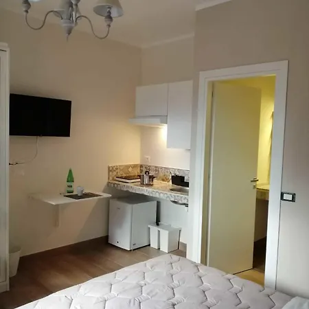 Πανσιόν Guest Nesea 4*