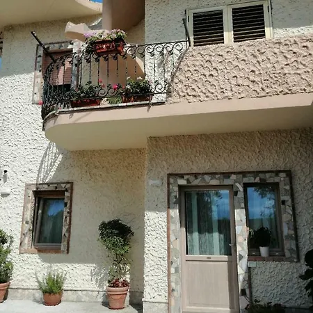 Guest Nesea Pensión 4*